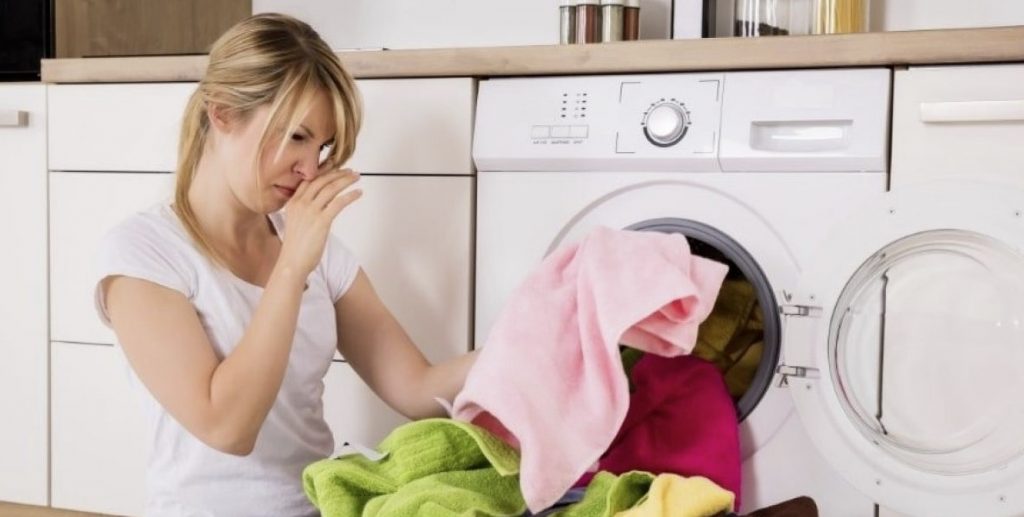 Clean a Smelly Washer