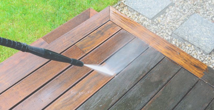How-to-pressure-wash-a-deck-to-remove-stains